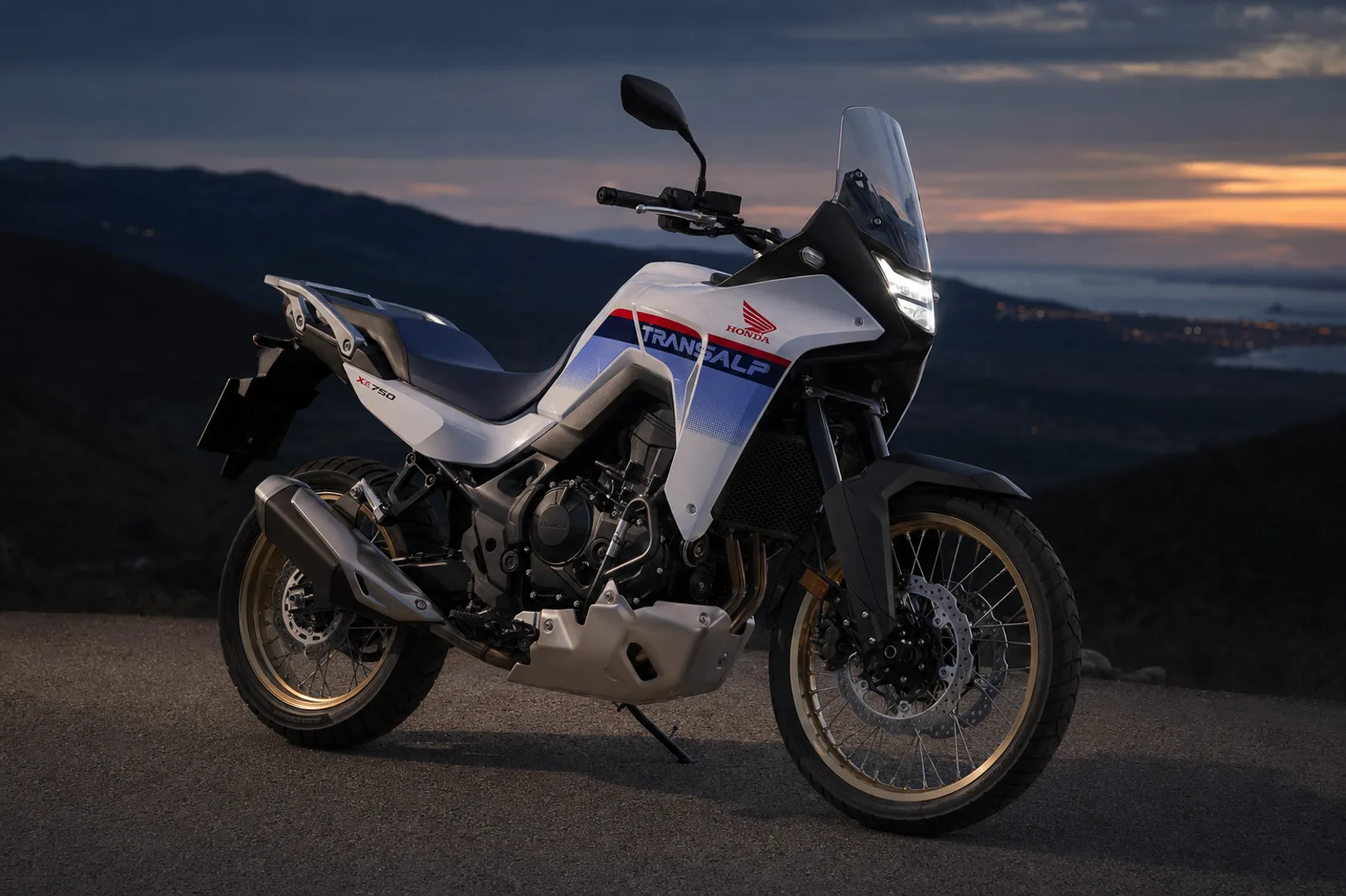 Honda XL750 Transalp – motocykl do wynajęcia w Poznaniu